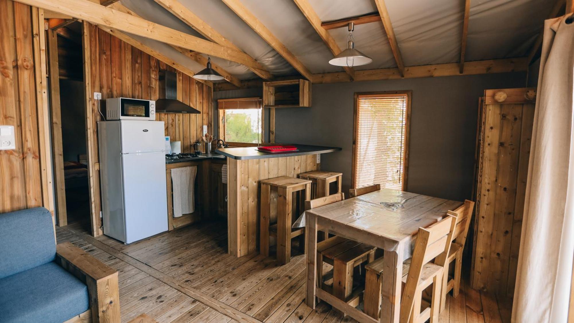 Camping La Pree Les Portes-en-Re الغرفة الصورة