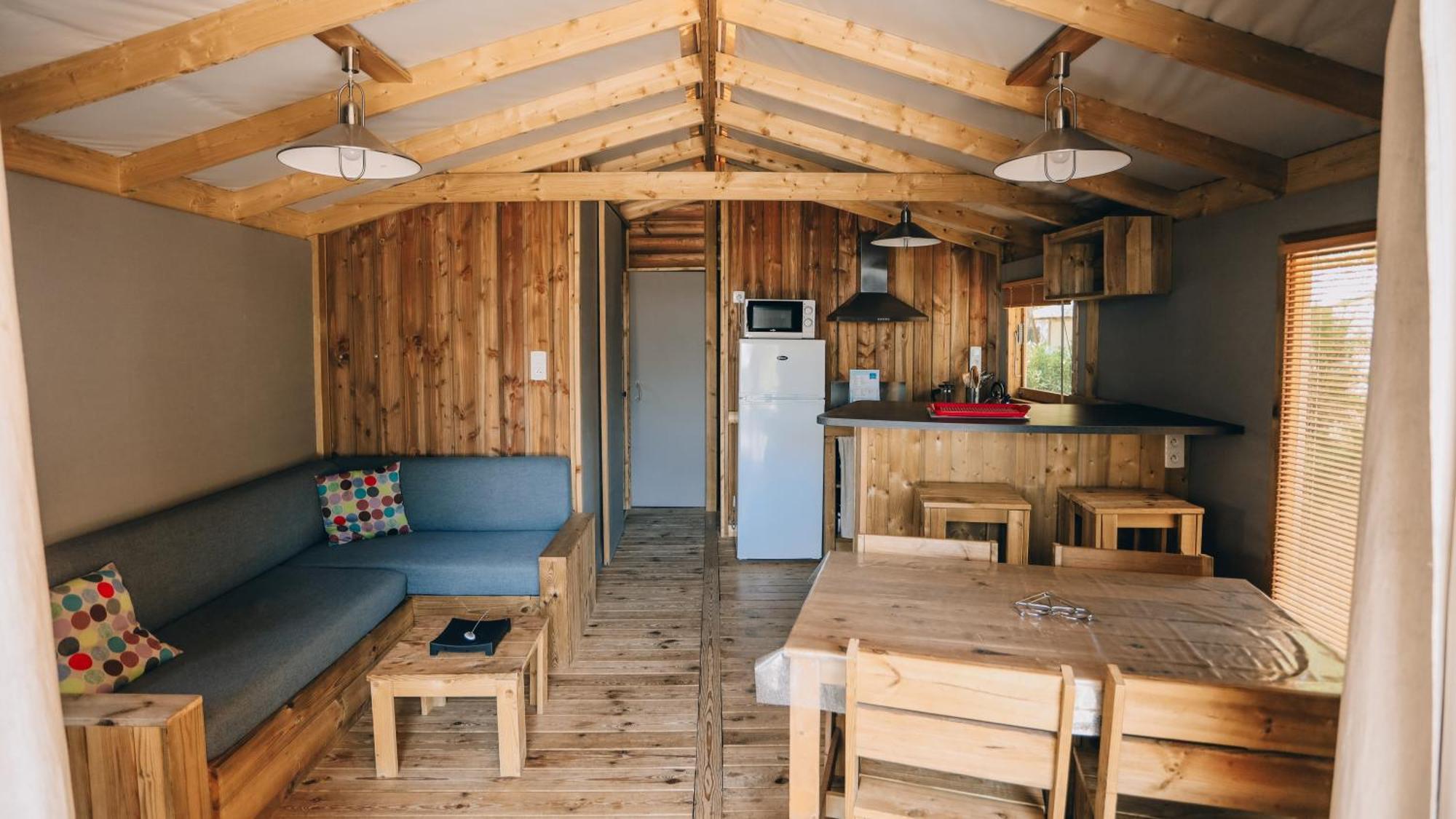 Camping La Pree Les Portes-en-Re الغرفة الصورة